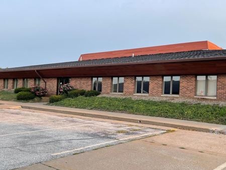 Office space for Rent at 4711 44th Street in Rock Island