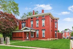 320 Woodlawn Ave