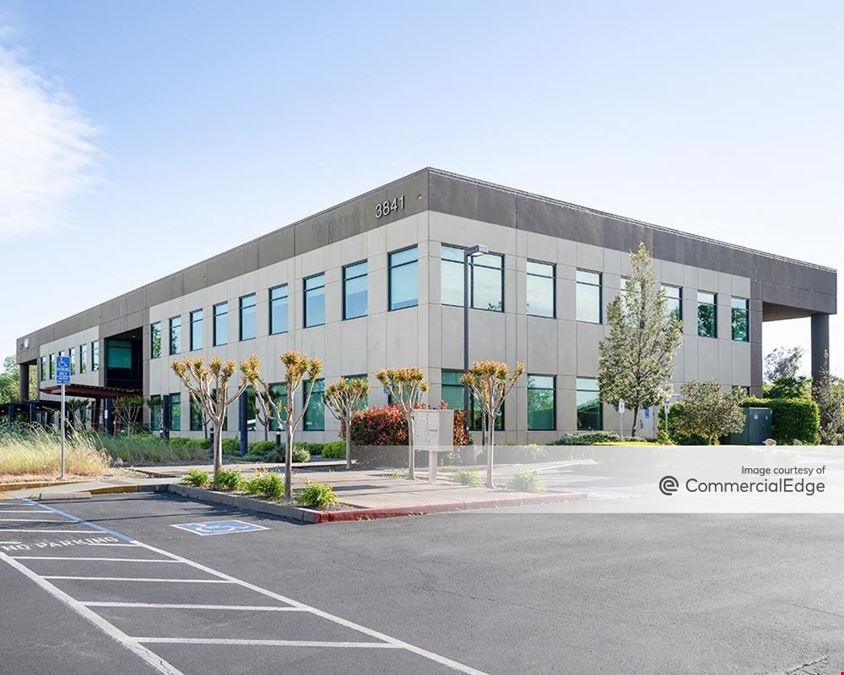 Harvest Business Center - 3841 Brickway Blvd