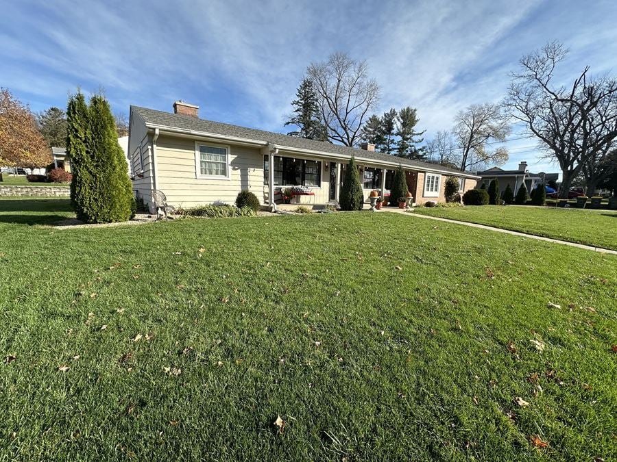 Duplex in Cross Plains