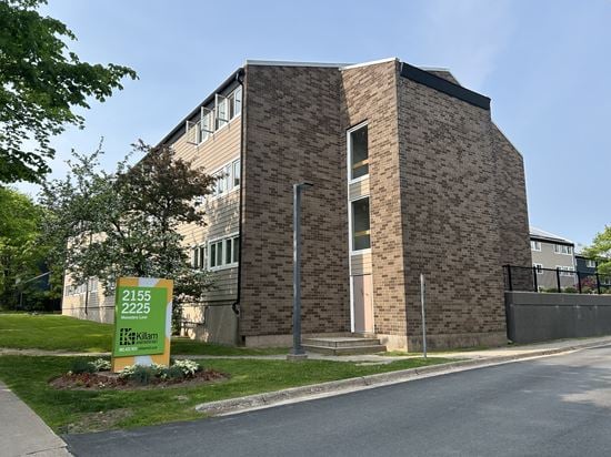 Quinpool Court Commercial