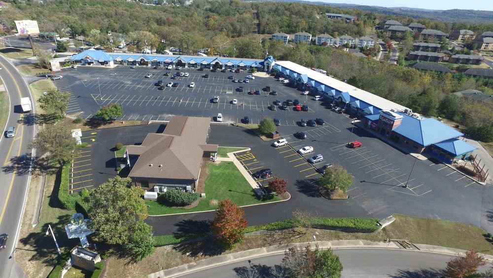 The Falls Shopping Center 3265 Falls Parkway Retail Space