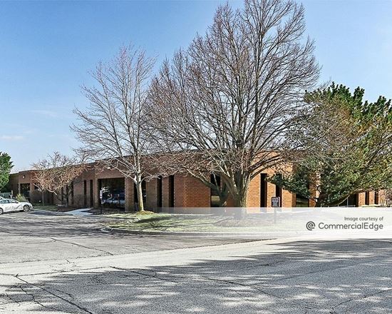 Buffalo Grove Business Park - 135 North Arlington Heights Road