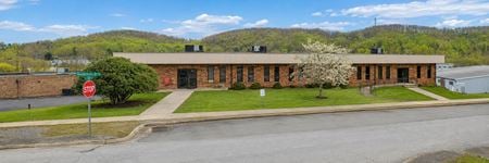 Office space for Sale at 122 Jefferson Ct in Oak Ridge