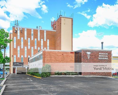 Bradlee Medical Building
