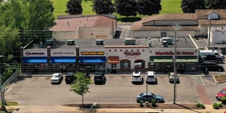 Retail space for Rent at 3265 W Alexis Rd in Toledo