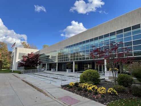 5 Paragon Drive
