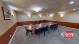 2886 South Circle Drive