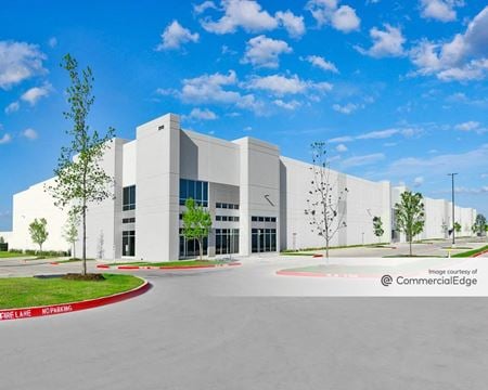 Industrial space for Rent at 2910 Telecom Pkwy in Richardson