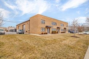 3S340 Rockwell St, Unit 201 - 2nd Floor South, Warrenville, IL 60555