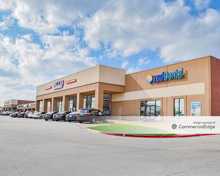 Retail space for Rent at 1455 West Buckingham Road in Richardson