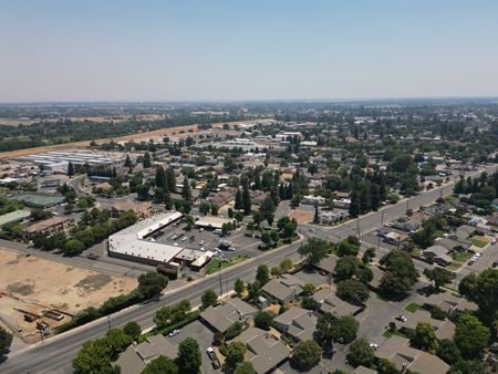 Photo of commercial space at 1747 Live Oak Blvd in Yuba City
