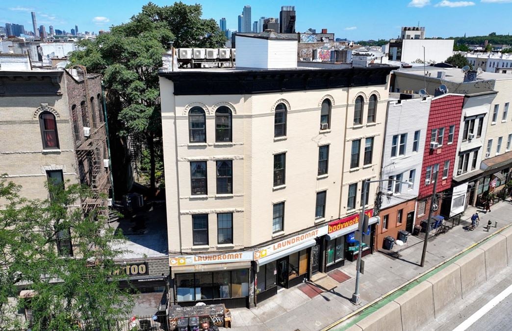Bankruptcy Sale: 729 Meeker Avenue