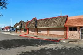 ±3,000 SF Retail Building Off Park Blvd in Orange Cove, CA
