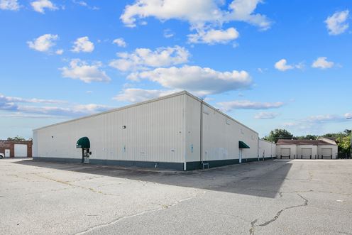 30,000+ SF Warehouse On Owen Dr Near Cape Fear Valley Hospital