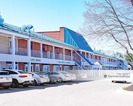 Valley Village Shoppes & Offices