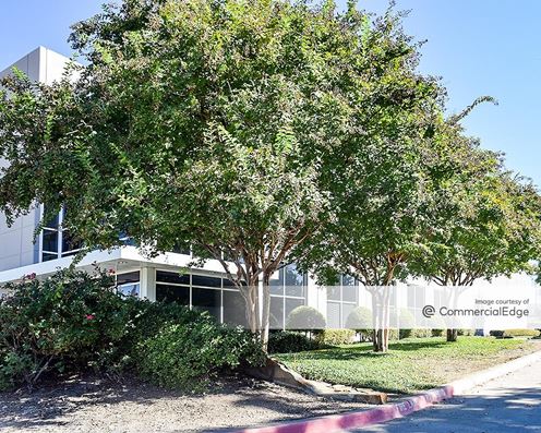 Prologis DFW - 620 Westport Pkwy
