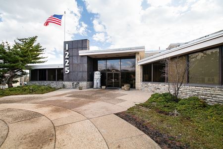 Photo of commercial space at 1225 Dublin Road in Columbus