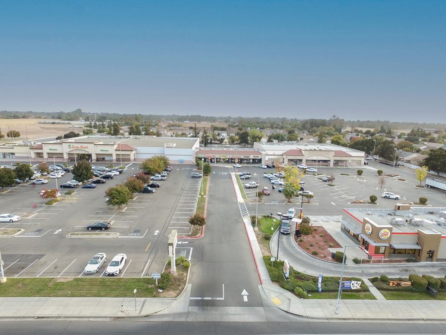 4077 W. Clinton Ave., Fresno, CA - Former 24,368± SF CVS Pharmacy For Sale