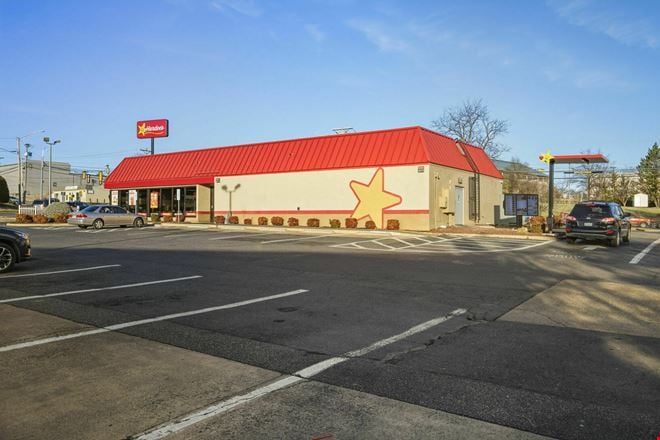 Ready-Made Drive-Thru at a Signalized Corner