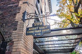 289 Abbott Street