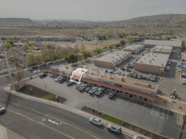 Sunland Commercial Center