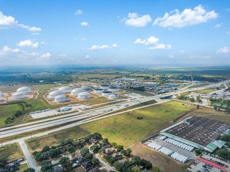 Other space for Sale at 233 Kersten Rd in Sealy