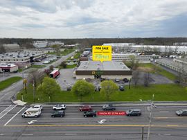Dollar General Plaza