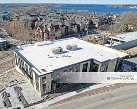 Wayzata Gateway