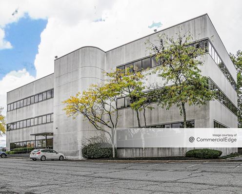 Bridgewater 22 Business Center - 1031 US Route 22 West