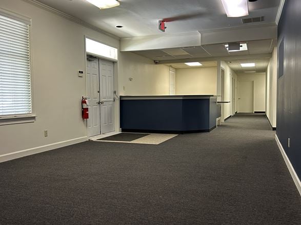 508 Idlewild Avenue, Suite 3