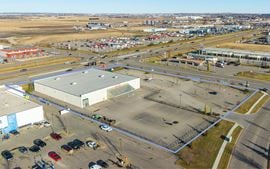 Former Peavey Mart