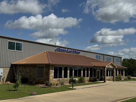Industrial space for Sale at 4231 S TX 91 in Denison