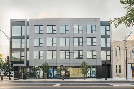 Retail space for Rent at 5155 N Broadway in Chicago