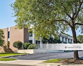 Centerview Crossing Office Park - Burnet & Brazos Buildings
