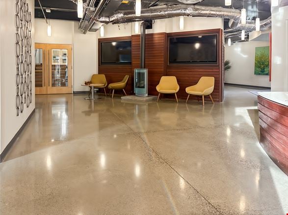 Regus - Bainbridge - Ravine Ln