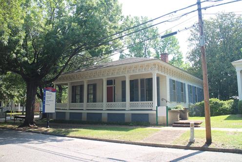 Davis-Cook Executive Offices