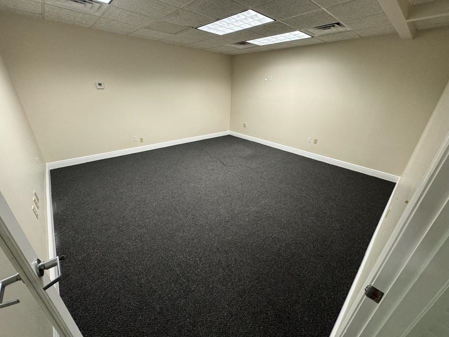 2065 SF Suite 132 Professional and Medical Office Space