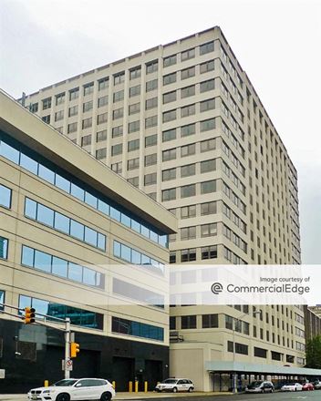 30 Montgomery Street