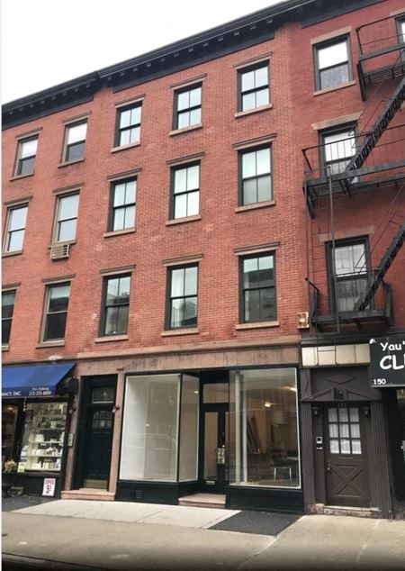 Retail space for Rent at 152 9th Ave in New York