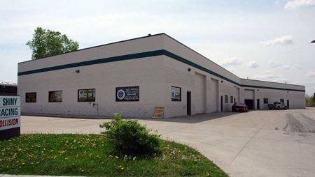 Industrial space for Sale at 12816-12832 E 9 Mile Rd in Warren