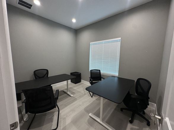 Coworkers Zone LLC - Kissimmee