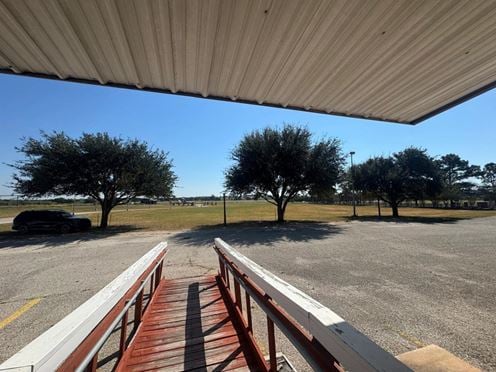2502 State Highway 304