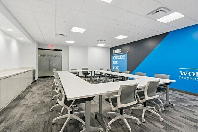 Fully Furnished Lakeview Office in Class A Building Sawgrass Corporate Park