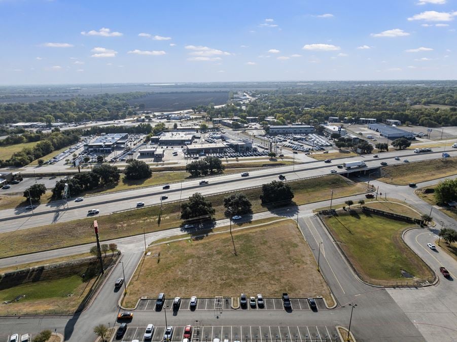 HEB Pad Site - 1821 S. Valley Mills