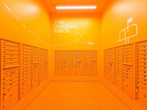 Hello Apartments - Retail