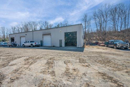 8 Dunham Dr