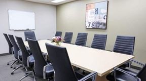 Intelligent Office (Toronto) - Intelligent Office - Yonge Eglinton Centre