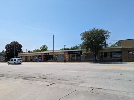 Retail space for Rent at 11820-11838 South Western Avenue in Chicago