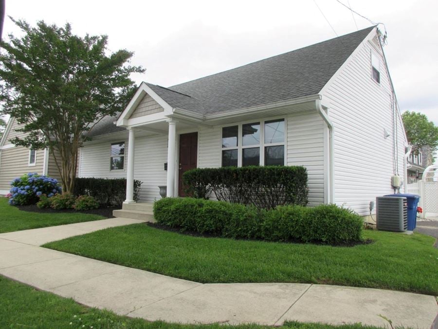 10 Stiles Ave